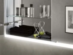 Emco Asis Prime 2 Lichtspiegelschrank 949706032 600mm, 1Tür, Verspiegelte Glasrückwand, Lichtpaket -Badezimmerbedarf Geschäft Emco Asis Prime 2 Lichtspiegelschrank 949706032 600mm 1Tuer verspiegelte Glasrueckwand Lichtpaket 6